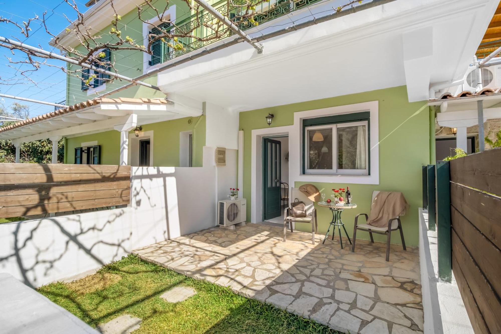 Dionysia Rooms Lefkáda 외부 사진